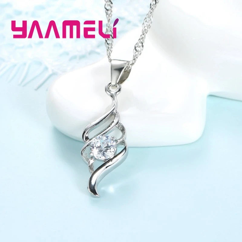 Parure Collier & Boucles d'Oreilles Argent 925 – Zircon Élégant