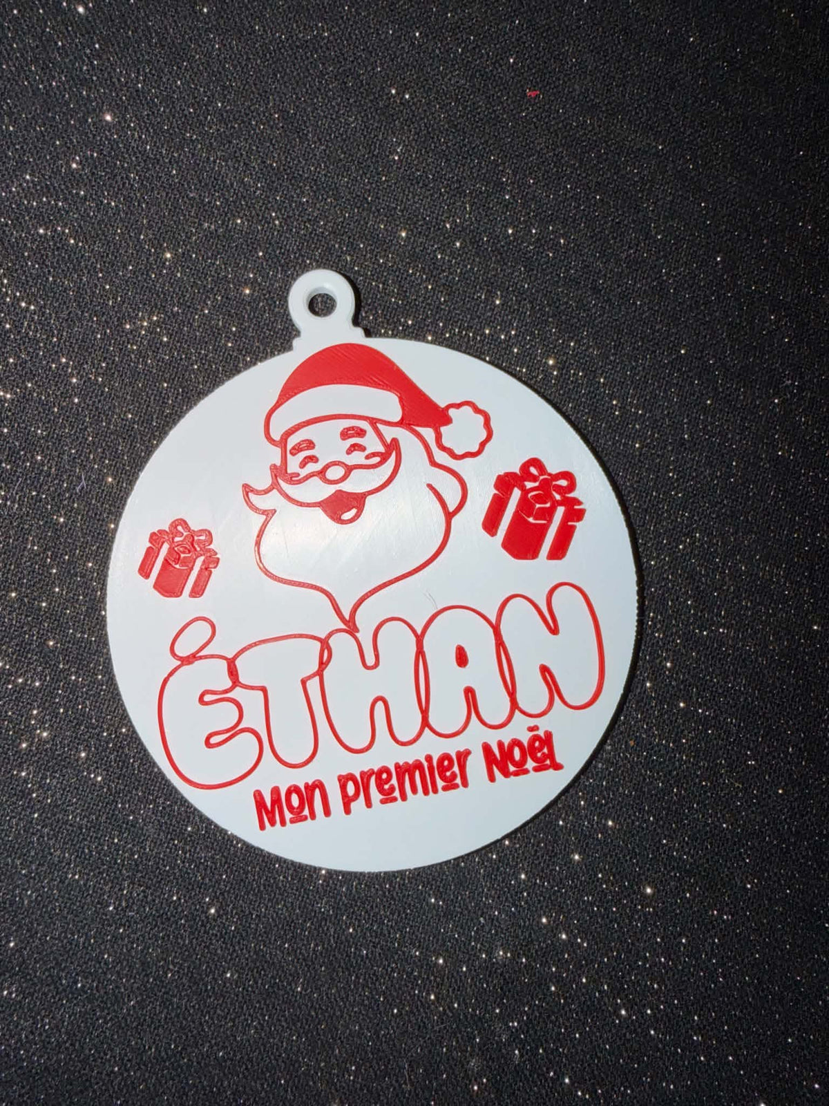 Boule de Noël Personnalisée – Prénom & Père Noël | Premier Noël Bébé